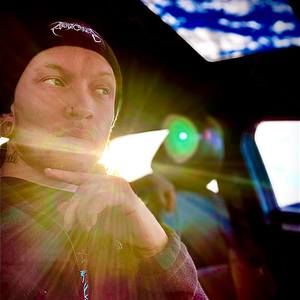 Meet your Posher, Dakota